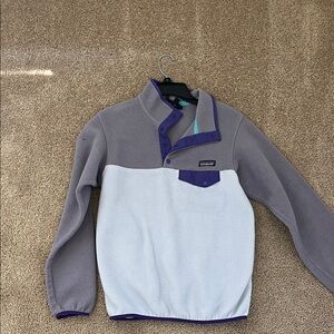 Patagonia Women’s Purple and White Fleece